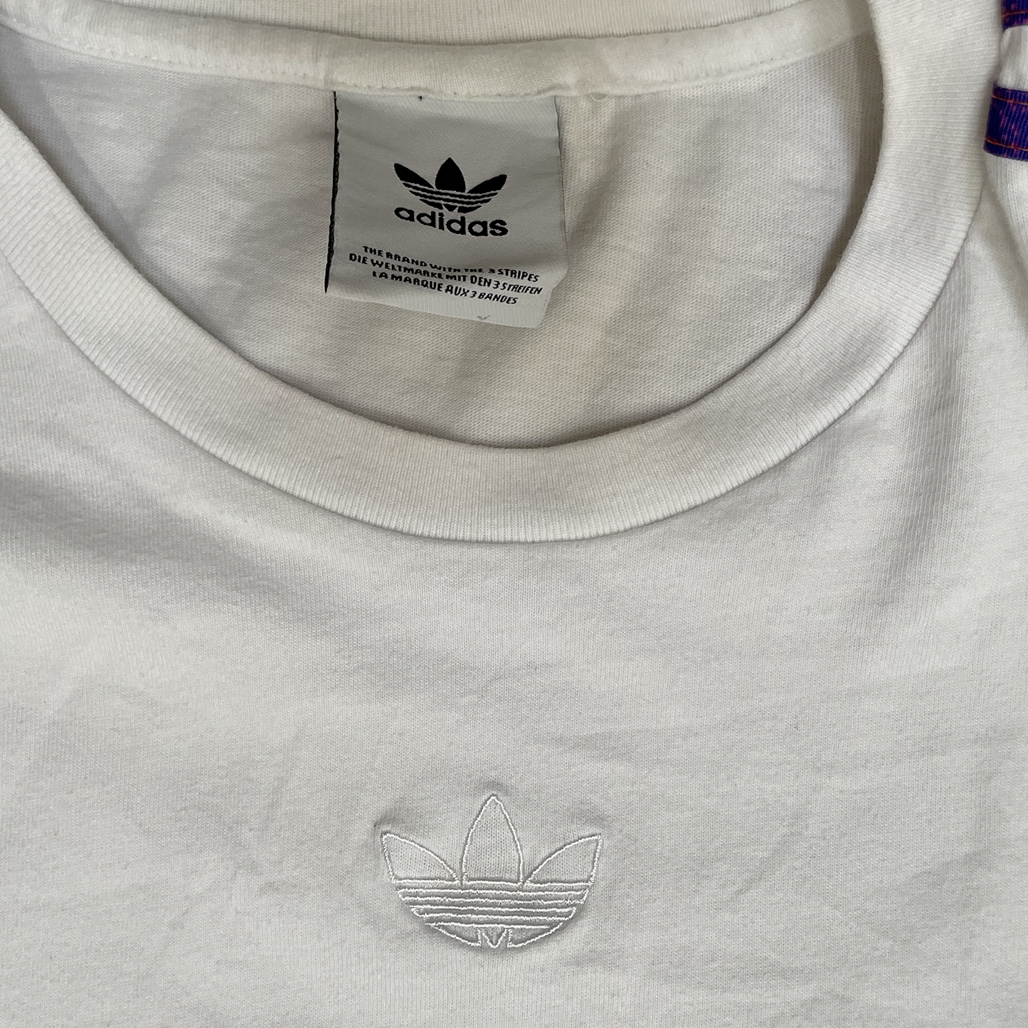 T-shirt Adidas à bandes multicolores - S - Blanc
